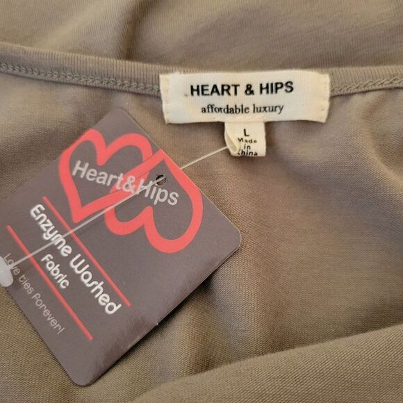 Heart & Hips Bodycon Dress (size L) - Picture 7 of 8